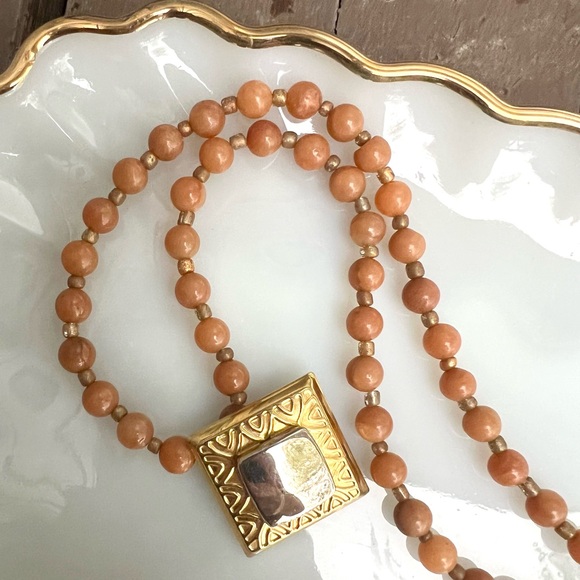 Vintage Peach Fuzz Glass Beads 22” Mirrored Tin Statement Necklace 1960’s MCM - Picture 8 of 8